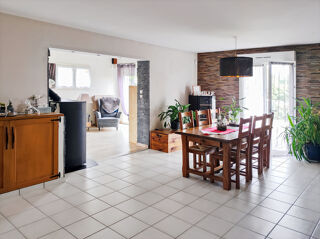  Maison  vendre 5 pices 123 m