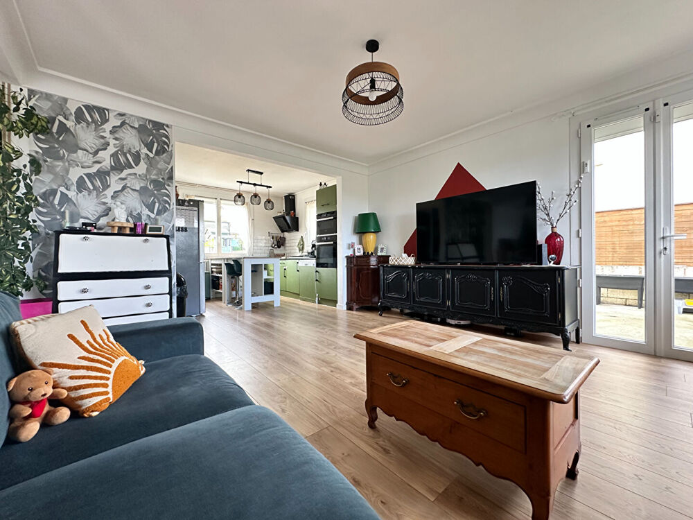 Vente Maison MAISON FAMILIALE ENTIÈREMENT RÉNOVÉE AVEC 5 CHAMBRES - SAINT-BRIEUC Saint brieuc