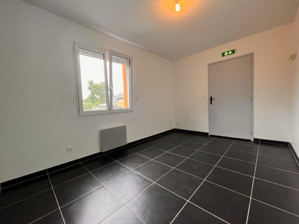   Bureau (possible deux) Heric 12 m2 Heric