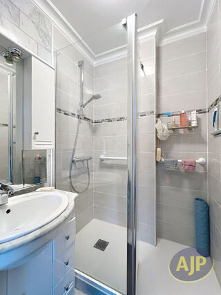  Appartement à vendre 5 pièces 103 m²