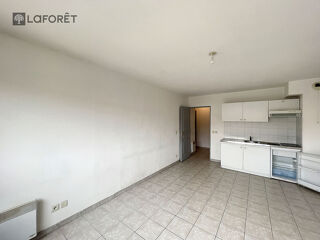  Appartement à louer 1 pièce 28 m²