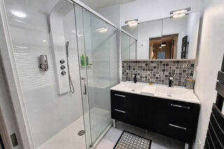  Appartement à vendre 4 pièces 82 m²