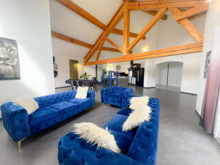  Maison  vendre 7 pices 210 m