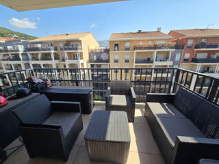  Appartement à louer 2 pièces 39 m²