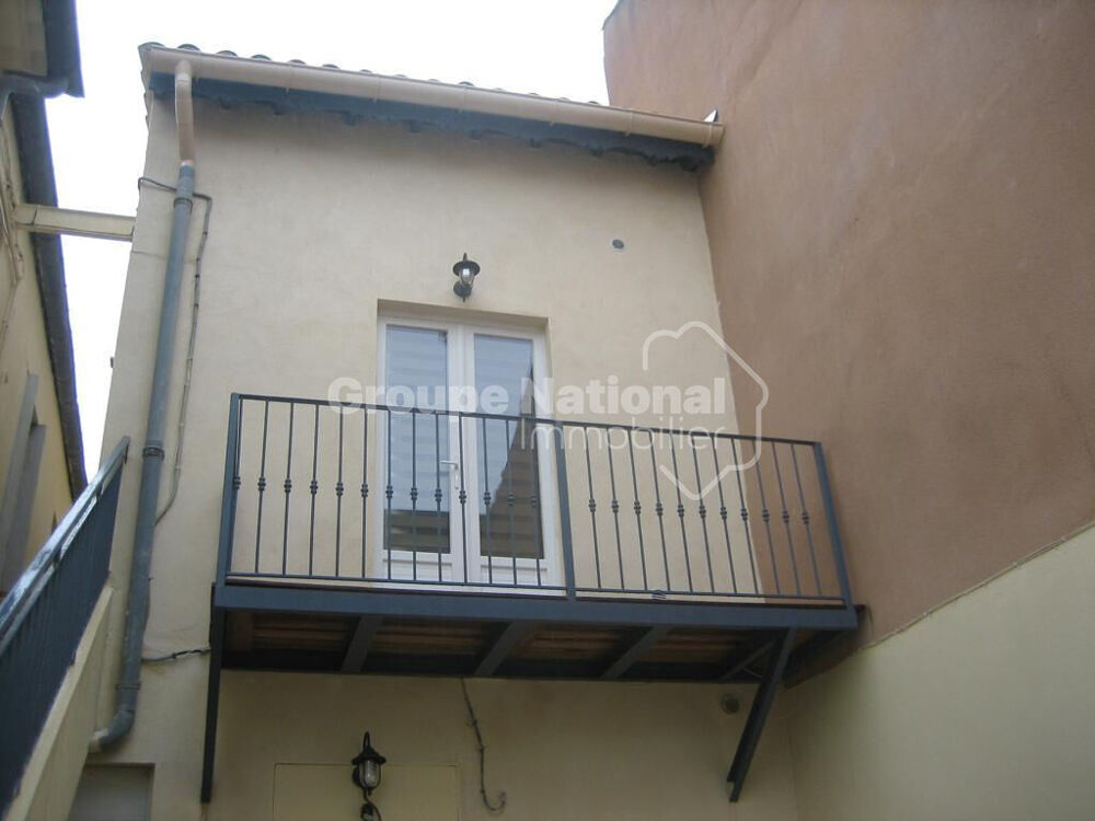 Vente Immeuble NÎMES Quartier Hoche-Sernam Immeuble de 3 appartements avec garage et cour Nimes