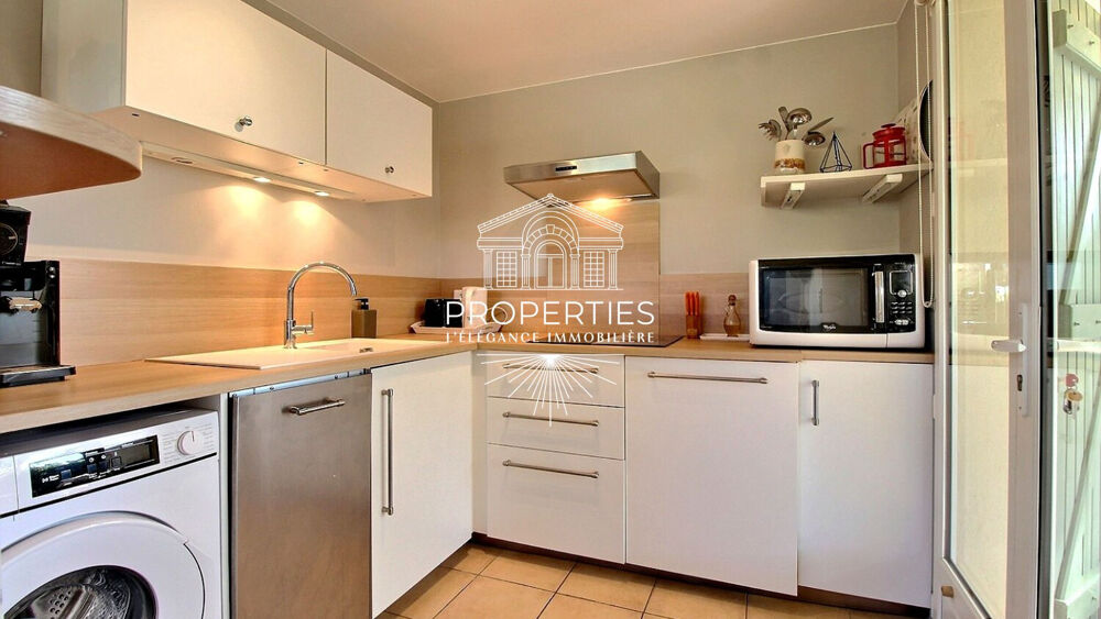 Vente Appartement BORMES - T2 - RENOVÉ - REZ-DE-JARDIN - STATIONNEMENT PRIVATIF Bormes les mimosas