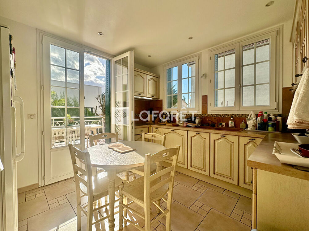 Vente Maison Maison Villemomble 7 pièce(s) 140 m2 Villemomble