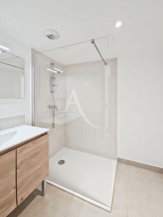  Appartement à vendre 4 pièces 84 m²