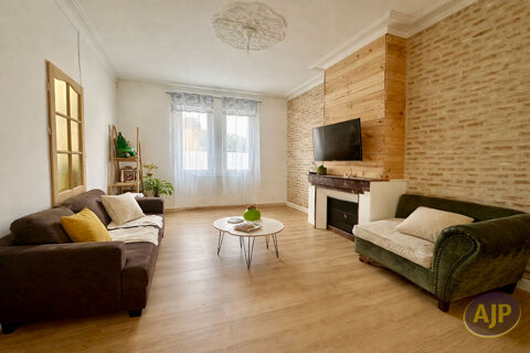   Maison avec piscine, 5 chambres, Saint Laurent M�doc � 30 min de l'oc�an ! Maison - 7 pi�ce(s) - 166 m�