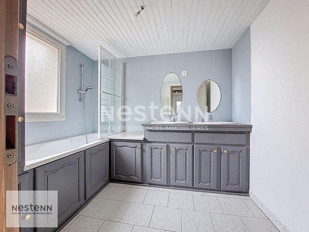 Maison 4 chambres à vendre à Saint Avertin aux volumes généreux.