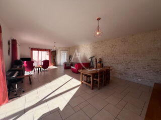  Maison à vendre 6 pièces 145 m²