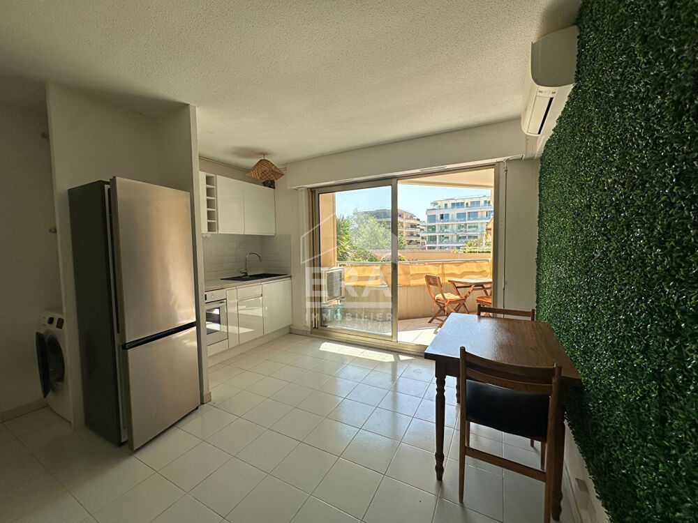 2 pièces avec terrasse plein sud au calme, à deux pas du centre de Cagnes-sur-Mer