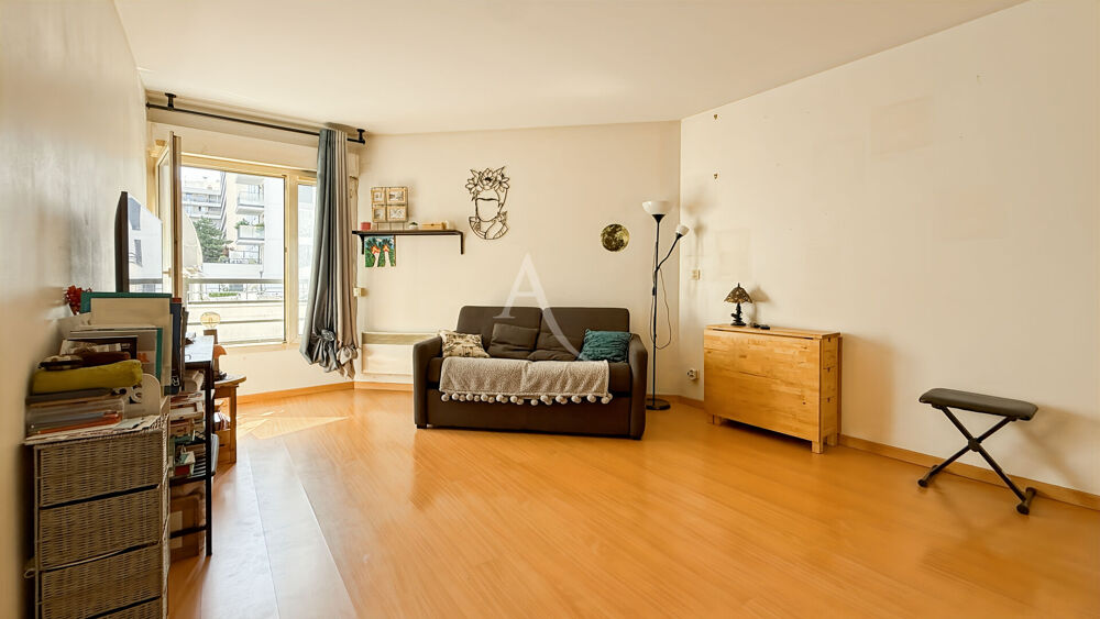 Vente Appartement Exclusivité  Boulogne-Billancourt Rue de Sèvres | Studio de 28 m² | DPE C | Idéal investissement Boulogne billancourt