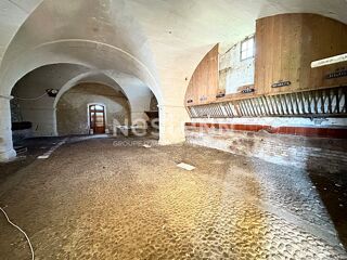  Maison � vendre 15 + pi�ces 600 m�