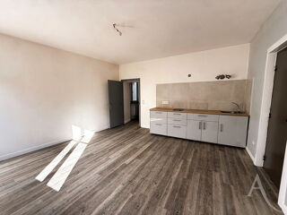  Appartement à louer 2 pièces 36 m²