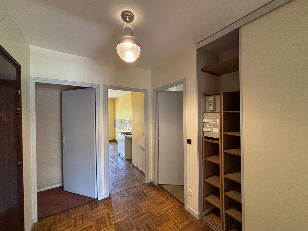 Appartement Ecully 3 pièce(s) 100.39 m2