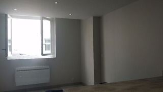  Appartement à louer 1 pièce 26 m²