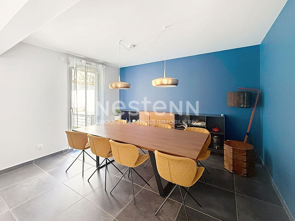 Maison de ville type 5 pièces avec 3 chambres et bureau de 2021 avec garage double - 69500 BRON