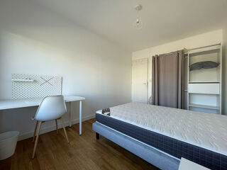  Immeuble à vendre 12 pièces 192 m²