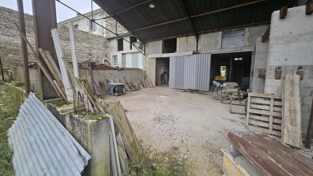 Vente Maison Euffigneix : 255 m² de potentiel brut à transformer selon vos envies Euffigneix