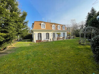  Maison � vendre 10 pi�ces 275 m�