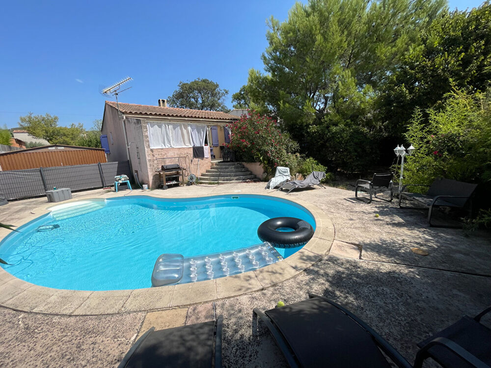Location Maison Maison de plain-pied de 80 m² avec piscine - La Fare les oliviers La fare les oliviers