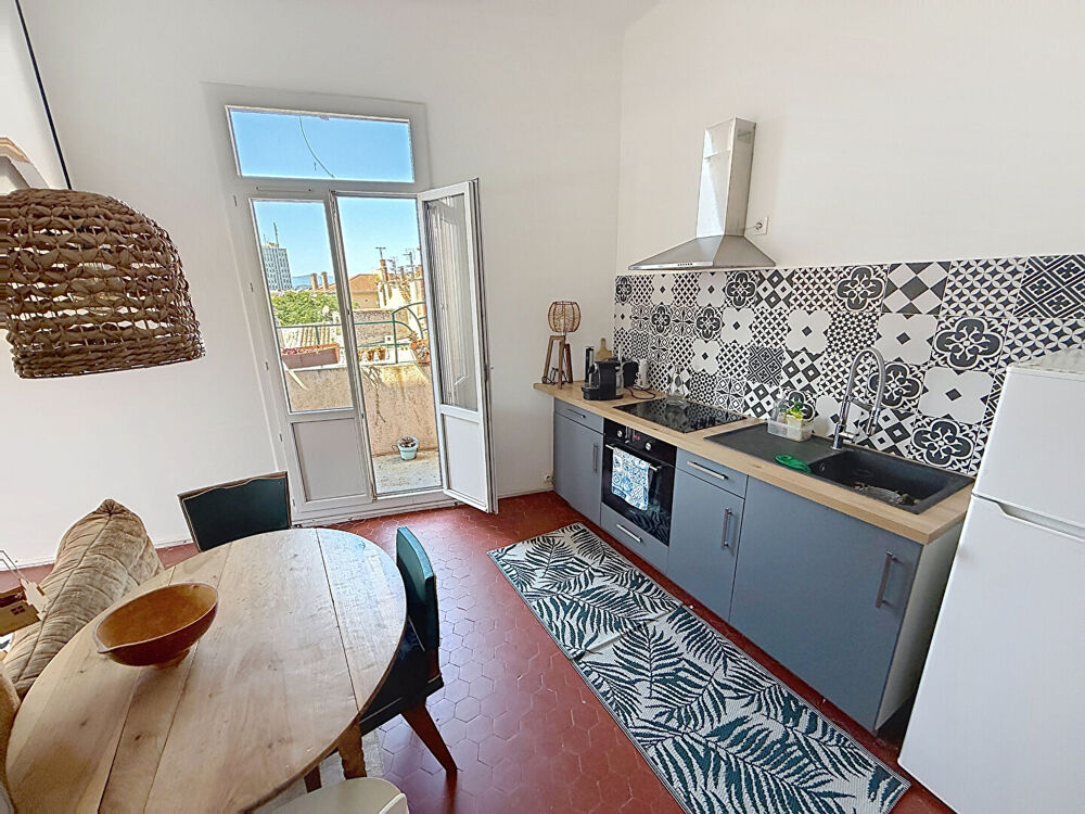 Vente Appartement Appartement Toulon de 2 pièces de 46.80 m² avec  Terrasse de 22m² en dernier étage Toulon