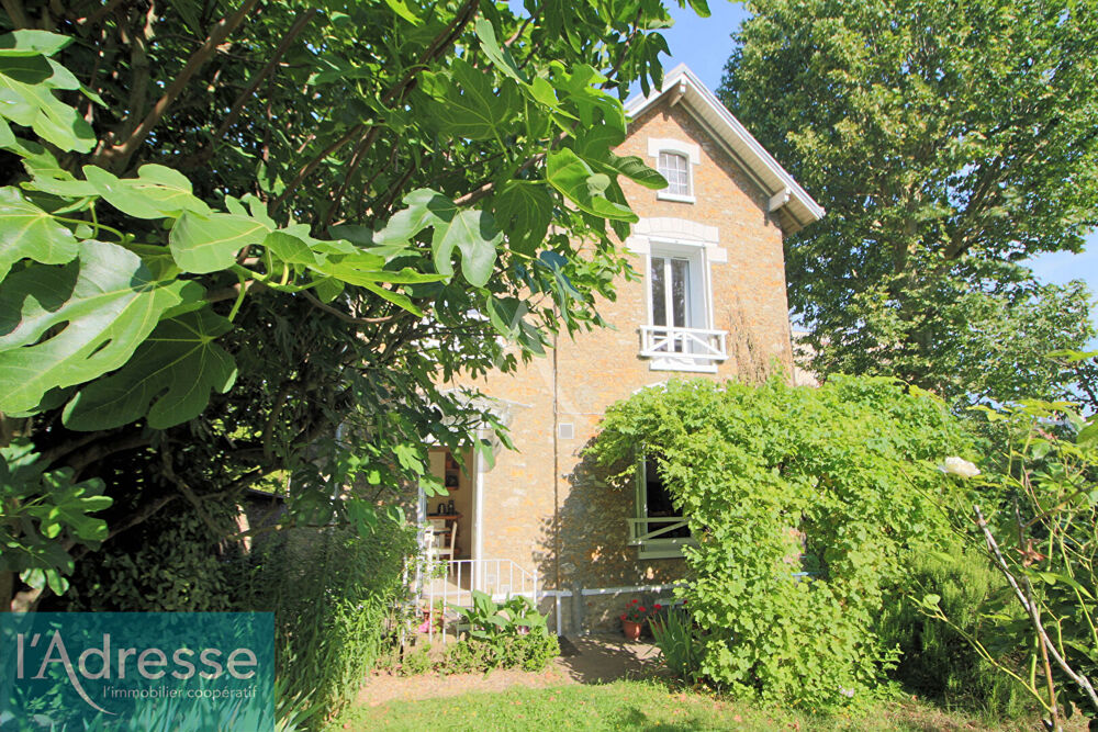 Vente Maison Pour les amoureux des maisons en meulière entièrement individuelles ! Morsang sur orge