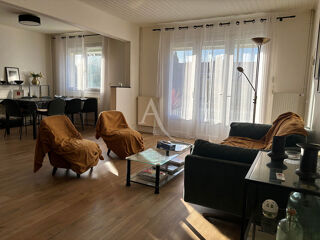  Maison  vendre 4 pices 79 m