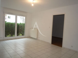  Appartement à louer 2 pièces 40 m²