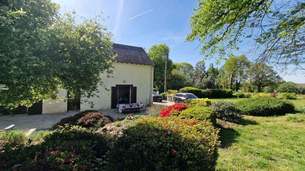 MORBIHAN Charmante maison de campagne de 4 chambres, 2 salles de bains, grand jardin, terrasse, parking