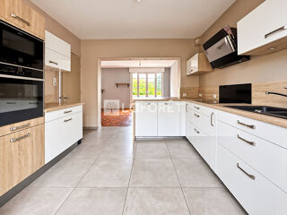Vente Maison CALAIS NORD ESPLANADE - Maison 167 m2 - 3 chambres - 1 suite parentale - 1 bureau - jardin - garage Calais