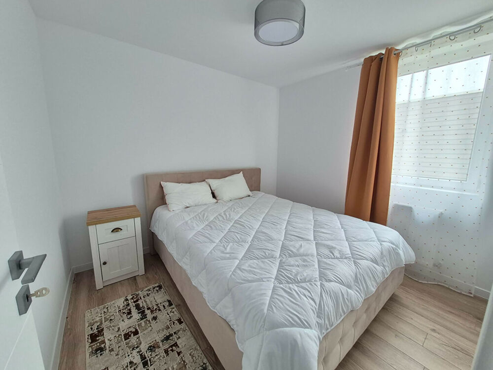 Vente Maison GROFFLIERS , Chalet neuf de plain pied 3 chambres , toutes options , en frais de notaire réduits , avec piscine chauffée !! Groffliers