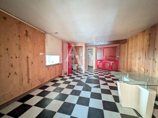  Immeuble � vendre 3 pi�ces 141 m�