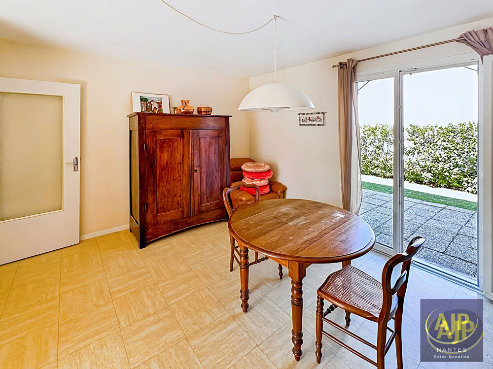 Vente Maison NANTES - BEAUJOIRE - Maison familiale à vendre - 3 chambres, garage et jardin Nantes