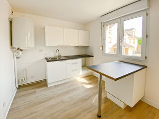  Appartement à louer 1 pièce 27 m²