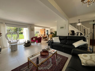 Maison  vendre 6 pices 184 m