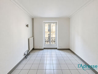  Appartement à louer 2 pièces 28 m²