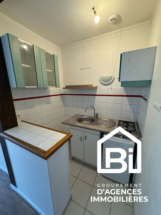  Appartement à louer 2 pièces 32 m²