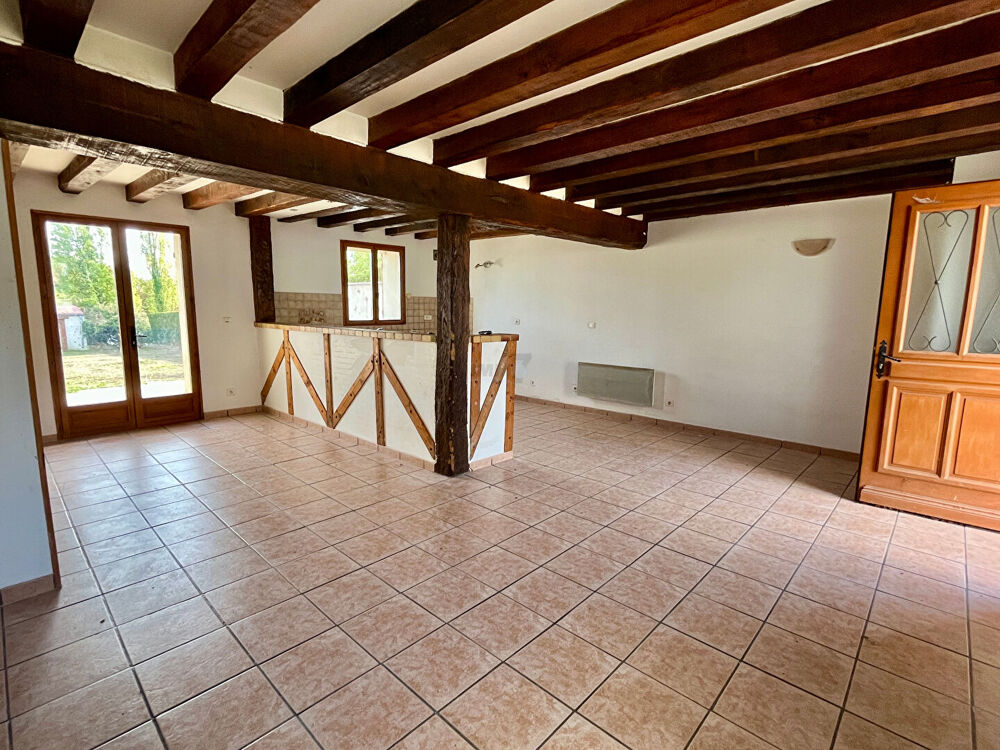 Briarde de 77m² avec dépendance