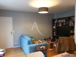  Appartement à louer 2 pièces 43 m²