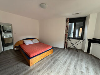  Appartement � louer 3 pi�ces 107 m�