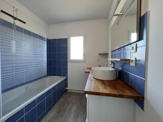 Location Appartement Appartement  T3 meublé - Balcon - Garage - Parking - Ploeren Ploeren