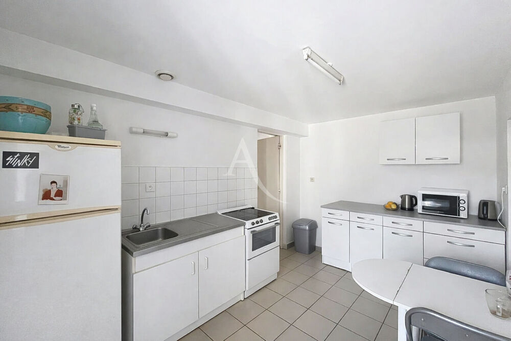 MAISON BECON-LES-GRANITS 2 pièce(s) 56 m2
