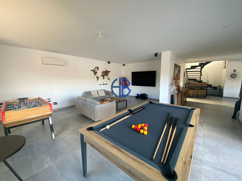à vendre  Villa Saint-Genix-sur-Guiers (73240)
