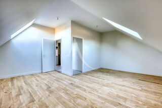  Appartement à louer 2 pièces 37 m²