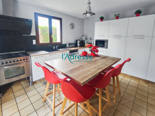  Maison  vendre 5 pices 104 m