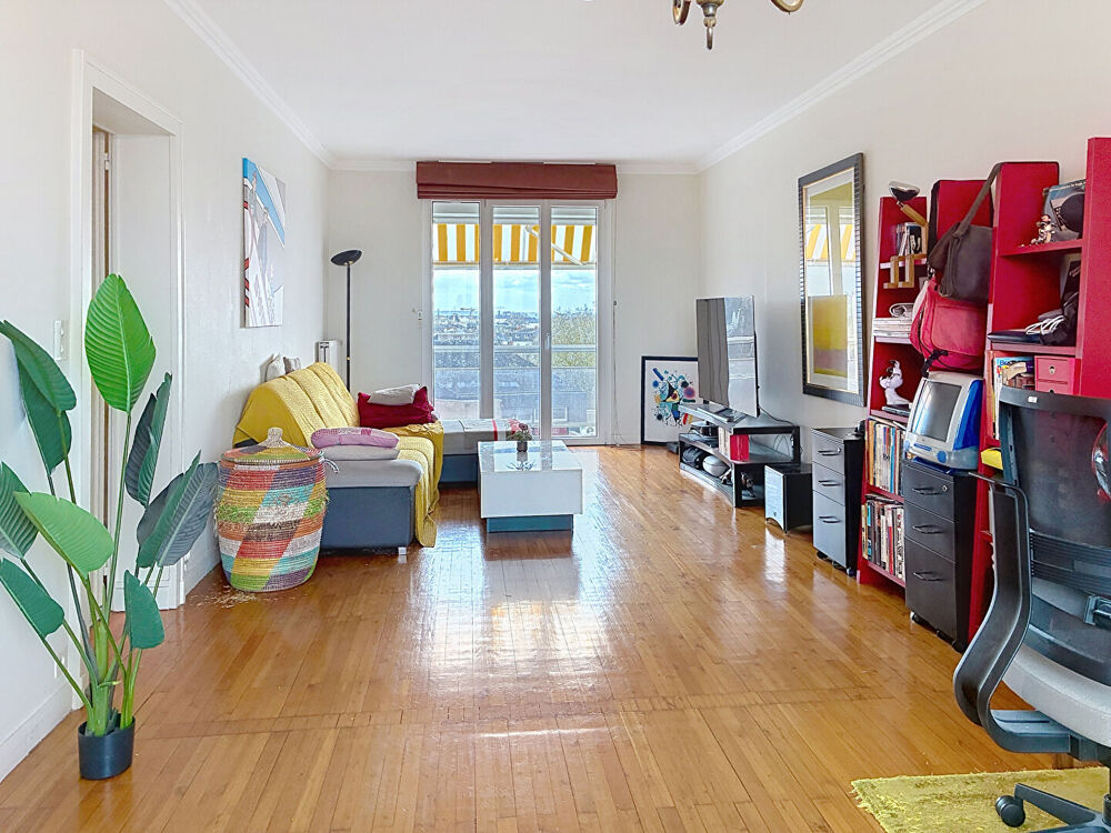 Appartement 3 pièces à vendre à Angers Foch/ Gare dans résidence avec ascenseur - Rare sur le marché