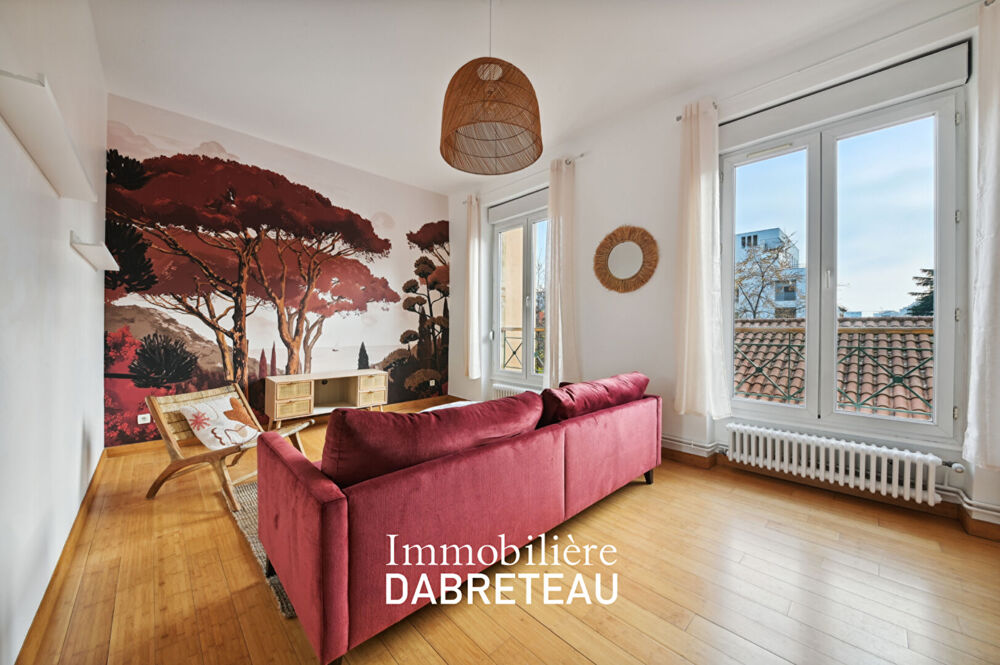 Location Appartement T2 MEUBLE HAUT DE GAMME - VILLEURBANNE (TOTEM) Villeurbanne