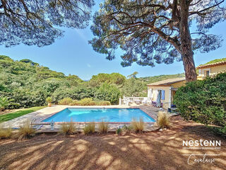 Maison 7 pièces 180 m² · à La Croix-Valmer · 180 m² · 1 600 000 €